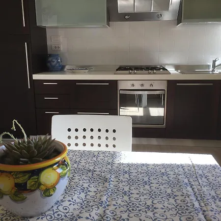 شقة Sea View With Balcony