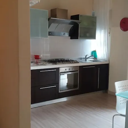 Sea View With Balcony * Μοντερόσο αλ Μάρε