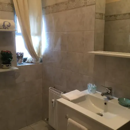 Sea View With Balcony * Μοντερόσο αλ Μάρε