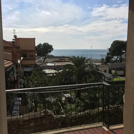 Sea View With Balcony Διαμέρισμα